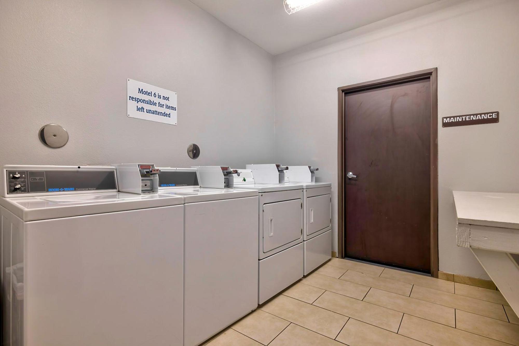 Studio 6 Suites Texas City, Tx I 45 South Buitenkant foto